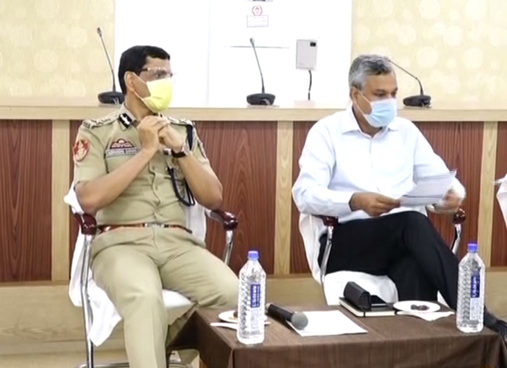 ହୋମ କ୍ୱରେଣ୍ଟିନରେ କେମିତି ରହିବେ ପ୍ରବାସୀ; ବୁଝିବେ ନେତା, ପୋଲିସ୍