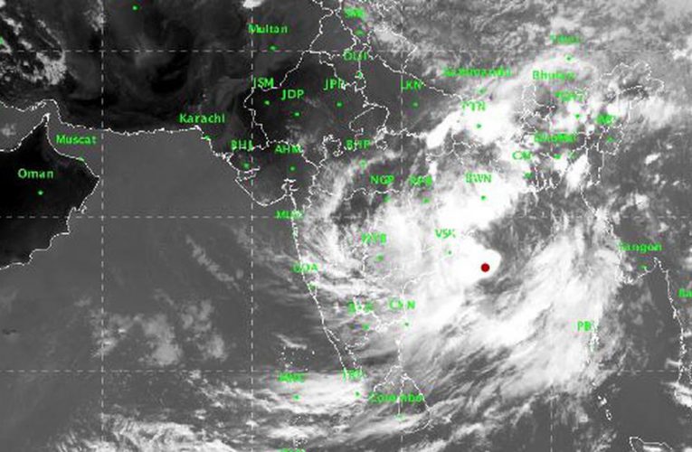 ବଜ୍ରପାତ ସହ ବର୍ଷା ଆଶଙ୍କା; ଓଡିଶାର ୧୩ ଜିଲ୍ଲାକୁ ସତର୍କ ସୂଚନା